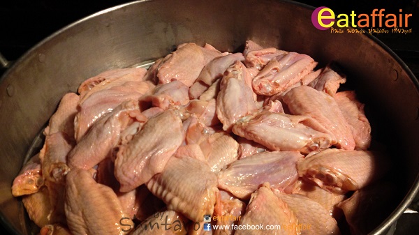ปีกไก่ทอดน้ำปลา ปีกไก่ทอดน้ำปลา