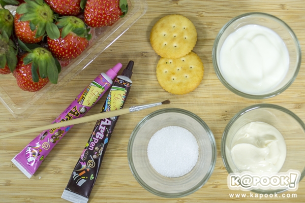 ซานตาคลอสสตรอว์เบอร์รี ซานตาคลอสสตรอว์เบอร์รี