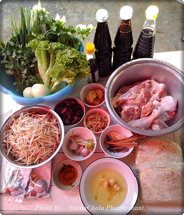 9 สูตรก๋วยเตี๋ยวยอดนิยม 9 สูตรก๋วยเตี๋ยวยอดนิยม
