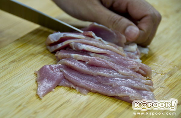 หมูมะนาว เมนูกับแกล้มเปรี้ยวแซ่บ ชวนน้ำลายสอ หมูมะนาว เมนูกับแกล้มเปรี้ยวแซ่บ ชวนน้ำลายสอ
