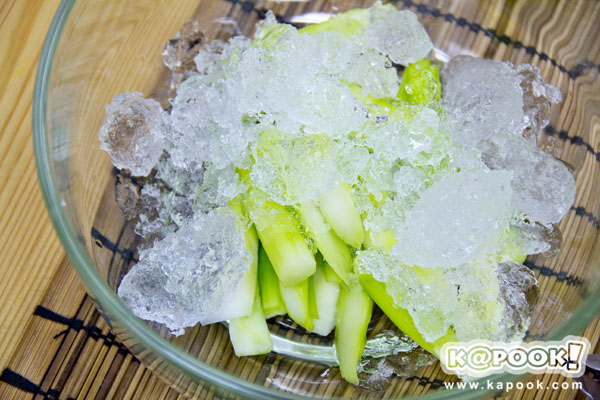 หมูมะนาว เมนูกับแกล้มเปรี้ยวแซ่บ ชวนน้ำลายสอ หมูมะนาว เมนูกับแกล้มเปรี้ยวแซ่บ ชวนน้ำลายสอ