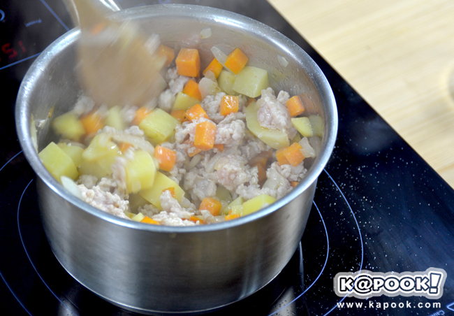 ข้าวหน้าแกงกระหรี่อัลปาก้า ข้าวหน้าแกงกระหรี่อัลปาก้า