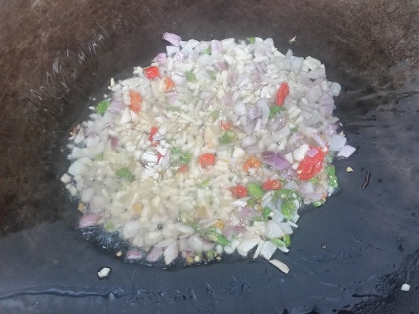 ข้าวผัดปลาทู ข้าวผัดปลาทู