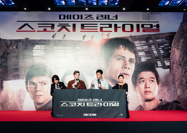 ไคฮองลี คืนถิ่น พา โทมัส เปิดตัว Maze Runner : The Scorch Trials ไคฮองลี คืนถิ่น พา โทมัส เปิดตัว Maze Runner : The Scorch Trials