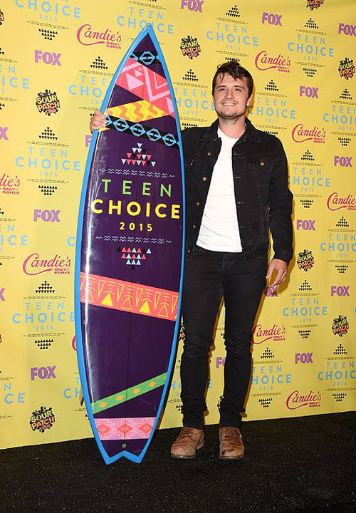 Hunger Games, Insurgent และ Furious 7 คว้ารางวัลใหญ่ Teen Choice Awards 2015 Hunger Games, Insurgent และ Furious 7 คว้ารางวัลใหญ่ Teen Choice Awards 2015