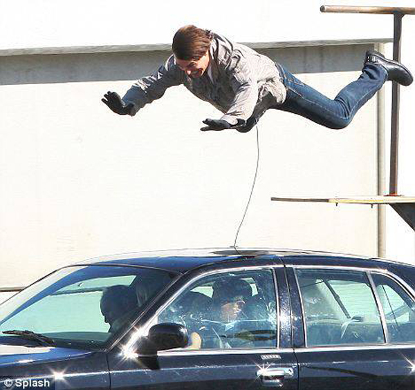 ย้อนดูฉากเสี่ยงตาย ภารกิจเป็นไปไม่ได้จาก Mission Impossible ย้อนดูฉากเสี่ยงตาย ภารกิจเป็นไปไม่ได้จาก Mission Impossible