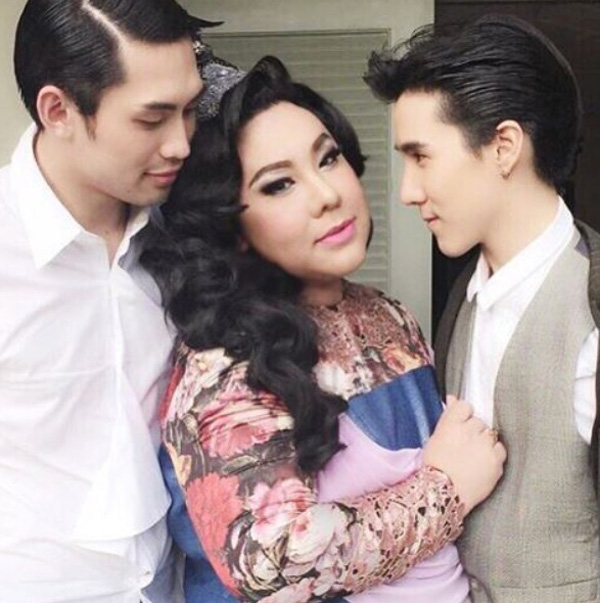 หอแต๋วแตก แหกนะคะ หอแต๋วแตก แหกนะคะ