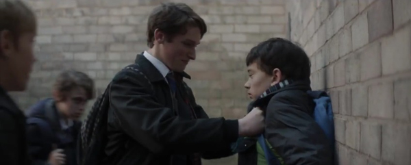 เลียม นีสัน เป็นปีศาจต้นไม้ใน ตัวอย่างแรก A Monster Calls 