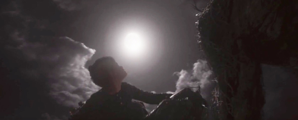 เลียม นีสัน เป็นปีศาจต้นไม้ใน ตัวอย่างแรก A Monster Calls 