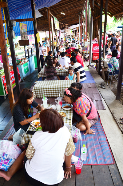 ตลาดน้ำบางน้ำผึ้ง ตลาดน้ำบางน้ำผึ้ง