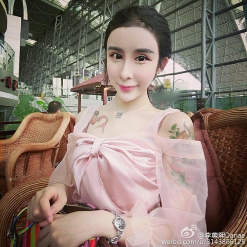 เน็ตไอดอลจีนทำศัลยกรรม เน็ตไอดอลจีนทำศัลยกรรม