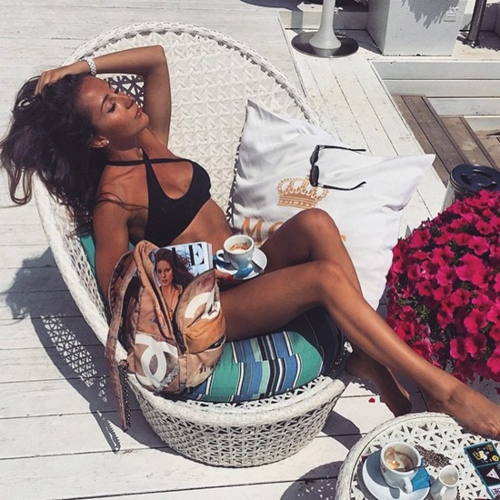 Women and Coffee Women and Coffee