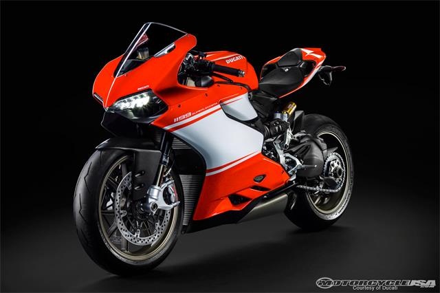 ราคาบิ๊กไบค์ Ducati ราคาบิ๊กไบค์ Ducati