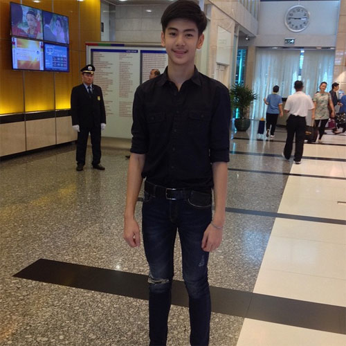 ริว วชิรวิชญ์ ริว วชิรวิชญ์