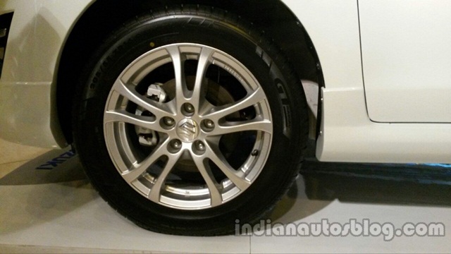 Suzuki Ertiga 2016 Suzuki Ertiga 2016