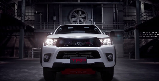 Toyota Hilux Revo TRD 2016 Toyota Hilux Revo TRD 2016