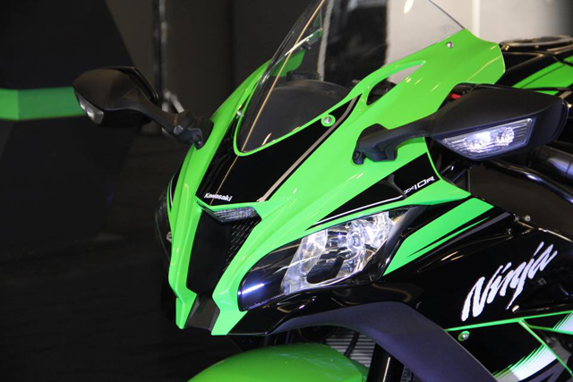 Kawasaki Ninja ZX-10R Kawasaki Ninja ZX-10R