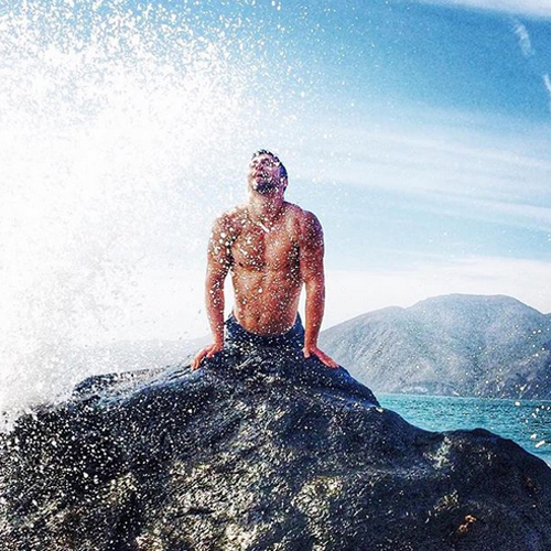 รูปล้อเลียนท่าโพสที่ผู้หญิง รูปล้อเลียนท่าโพสที่ผู้หญิง