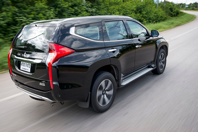 mitsubishi pajero 2015 mitsubishi pajero 2015