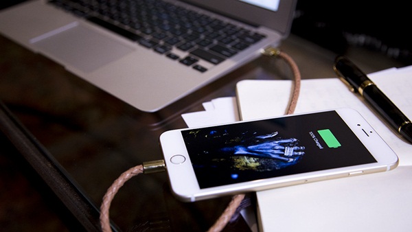 สร้อยข้อมือผู้ชาย สร้อยข้อมือผู้ชาย