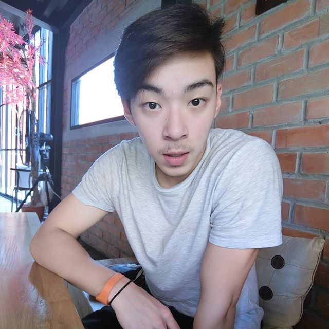 เบสท์ Love Sick