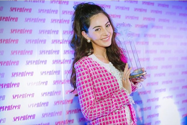 ใหม่ ดาวิกา