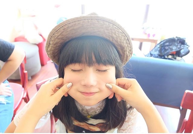 พลอย ศรนรินทร์