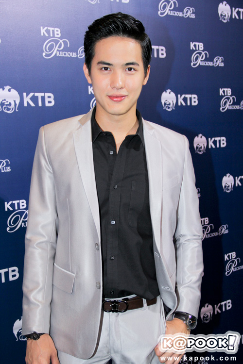 โก้ วศิน