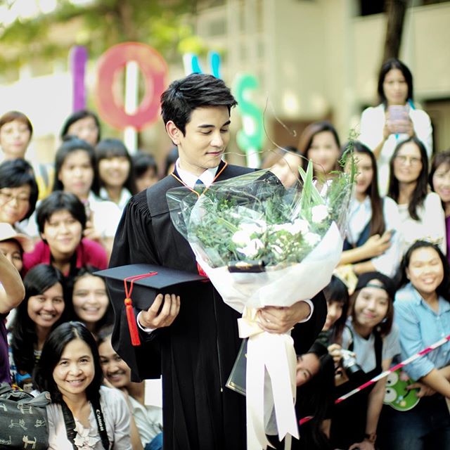 กัน เดอะสตาร์ รับปริญญา