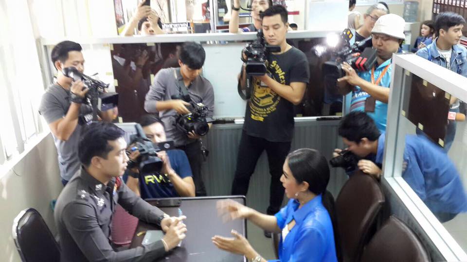 ตุ๊กตา อุบลวรรณ