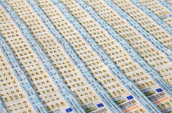 หวยแม่จำเนียร 1/10/58 หวยแม่จำเนียร 1/10/58