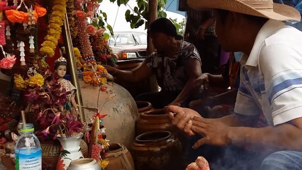 เจ้าแม่โอ่งราชบุรี เจ้าแม่โอ่งราชบุรี