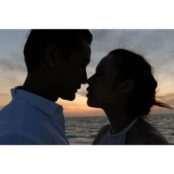 ป้อง ณวัตร มะลิ โคทส์ ควงคู่ถ่ายแบบหวานชวนจิ้น ฟินสุด ๆ ป้อง ณวัตร มะลิ โคทส์ ควงคู่ถ่ายแบบหวานชวนจิ้น ฟินสุด ๆ