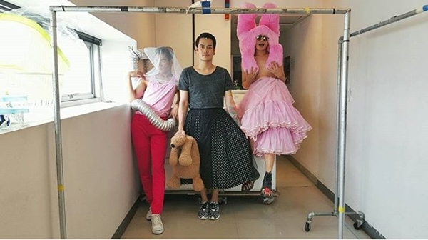 อ๊อฟ ปองศักดิ์ แต่งหญิง อ๊อฟ ปองศักดิ์ แต่งหญิง