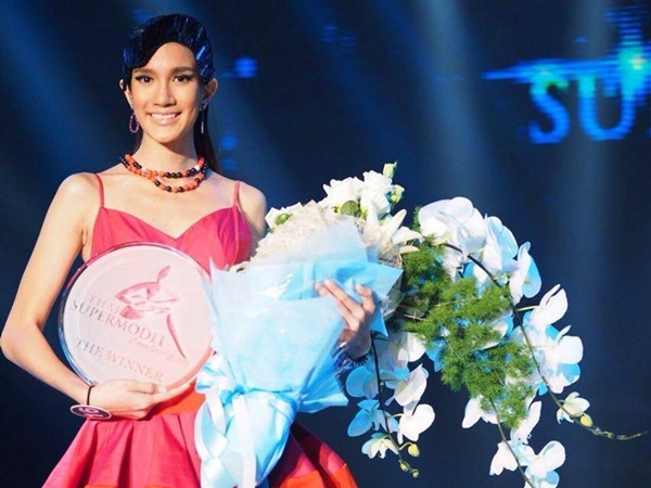 เนย ปภาดา คว้าไทยซุปเปอร์โมเดล 2015 เนย ปภาดา คว้าไทยซุปเปอร์โมเดล 2015