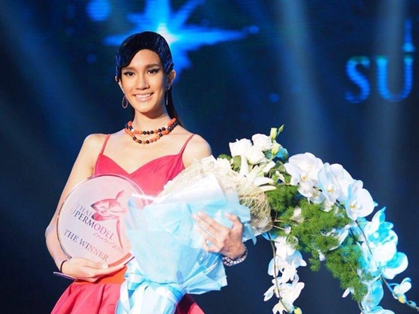 เนย ปภาดา คว้าไทยซุปเปอร์โมเดล 2015 เนย ปภาดา คว้าไทยซุปเปอร์โมเดล 2015