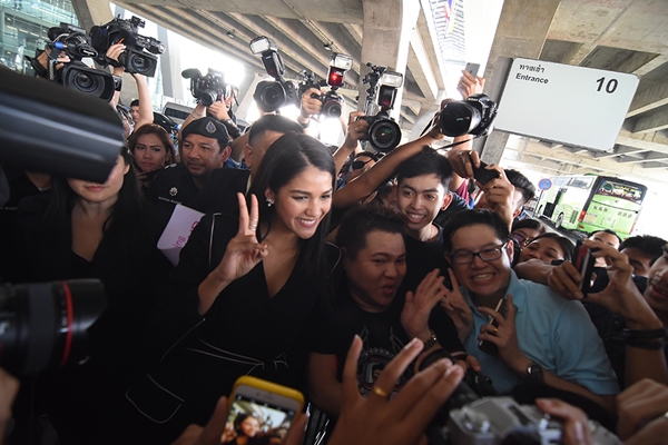 แนท อนิพรณ์ แนท อนิพรณ์