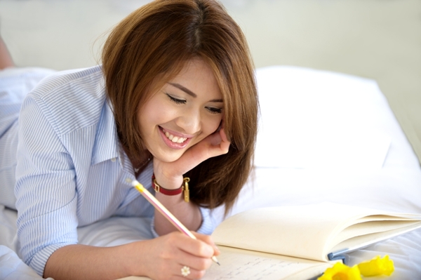 3 วิธีอ่านหนังสือสอบ จำขึ้นใจ 3 วิธีอ่านหนังสือสอบ จำขึ้นใจ