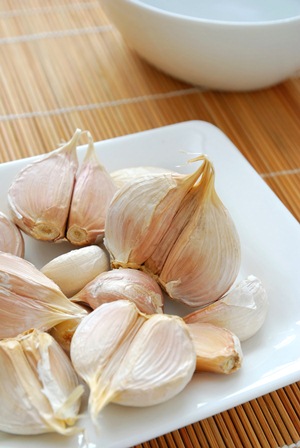 12 สมุนไพรเพื่อผู้สูงอายุ 12 สมุนไพรเพื่อผู้สูงอายุ