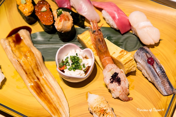 ตะลุยกินในโตเกียว อาหารคาวหวานมาครบเลย ตะลุยกินในโตเกียว อาหารคาวหวานมาครบเลย