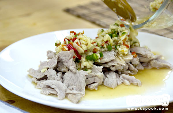 หมูมะนาว เมนูกับแกล้มเปรี้ยวแซ่บ ชวนน้ำลายสอ หมูมะนาว เมนูกับแกล้มเปรี้ยวแซ่บ ชวนน้ำลายสอ