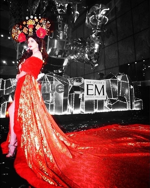 ใหม่ ดาวิกา ใหม่ ดาวิกา