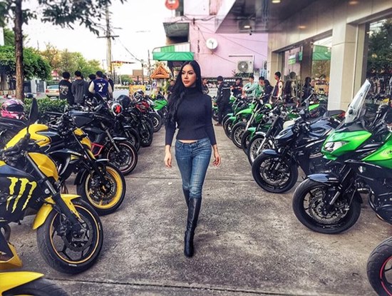 แอนนี่ ปริศนา จวกทีมเผือก แอนนี่ ปริศนา จวกทีมเผือก