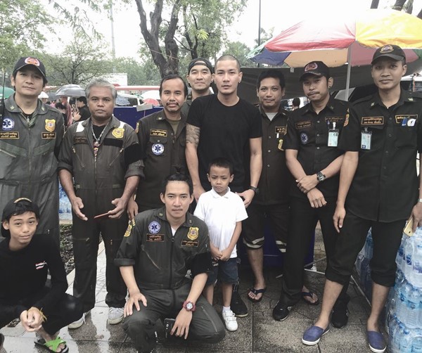 ศิลปิน-ดารา เผยความความรู้สึกที่มีต่อ พระบาทสมเด็จพระเจ้าอยู่หัว ศิลปิน-ดารา เผยความความรู้สึกที่มีต่อ พระบาทสมเด็จพระเจ้าอยู่หัว