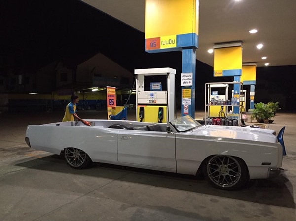 โหน่ง ชะชะช่า โหน่ง ชะชะช่า