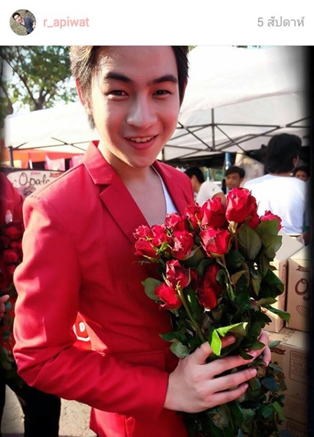 พ่อค้าไอศกรีมวอลล์สุดฮอต พ่อค้าไอศกรีมวอลล์สุดฮอต