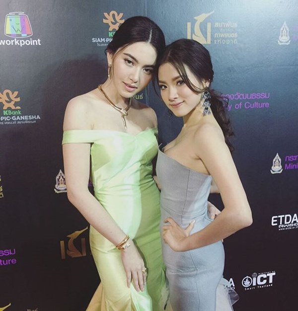 ใบเฟิร์น พิมพ์ชนก ใบเฟิร์น พิมพ์ชนก