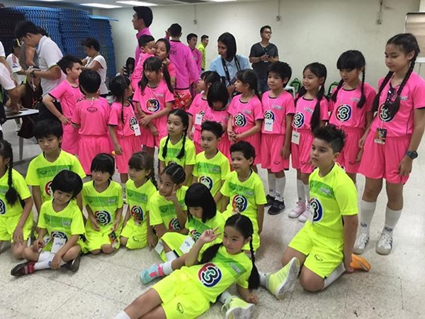 ดาราเด็ก-ลูกหลานดารา งานบอลช่อง 3 ดาราเด็ก-ลูกหลานดารา งานบอลช่อง 3