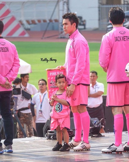 ดาราเด็ก-ลูกหลานดารา งานบอลช่อง 3 ดาราเด็ก-ลูกหลานดารา งานบอลช่อง 3