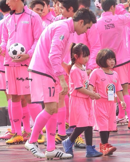 ดาราเด็ก-ลูกหลานดารา งานบอลช่อง 3 ดาราเด็ก-ลูกหลานดารา งานบอลช่อง 3